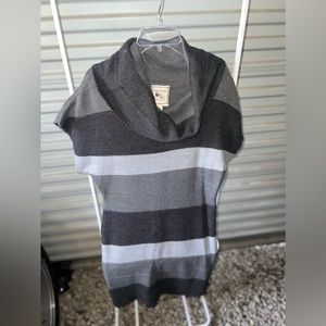 Short sleeve sweater dress with turtleneck